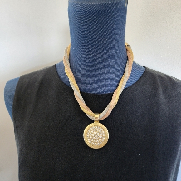 Tri Color Twist Mesh Necklace with Greek Key CZ Pendant and Earrings Set New - Picture 5 of 9